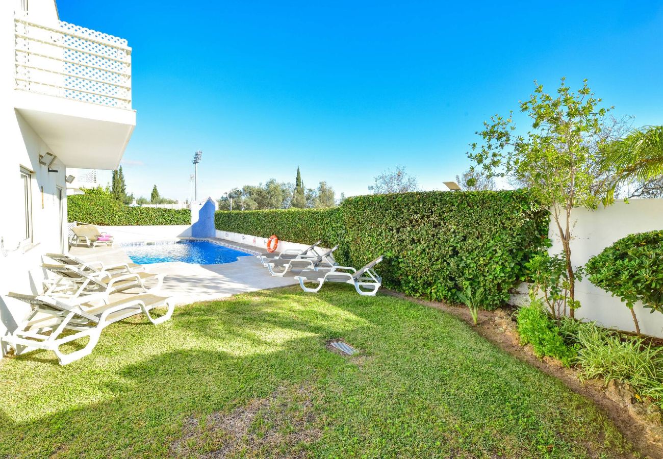 Villa em Albufeira - Alfarrobeira