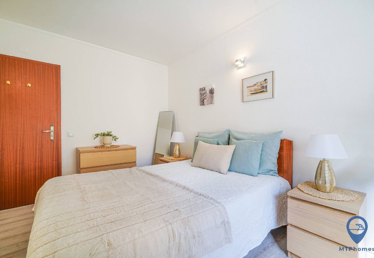 Apartamento em Armação de Pêra - Torre Galé