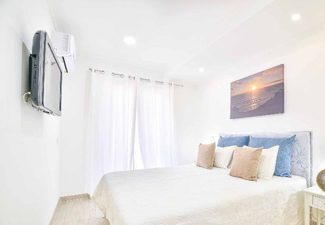 Apartamento em Armação de Pêra - Sul Mar