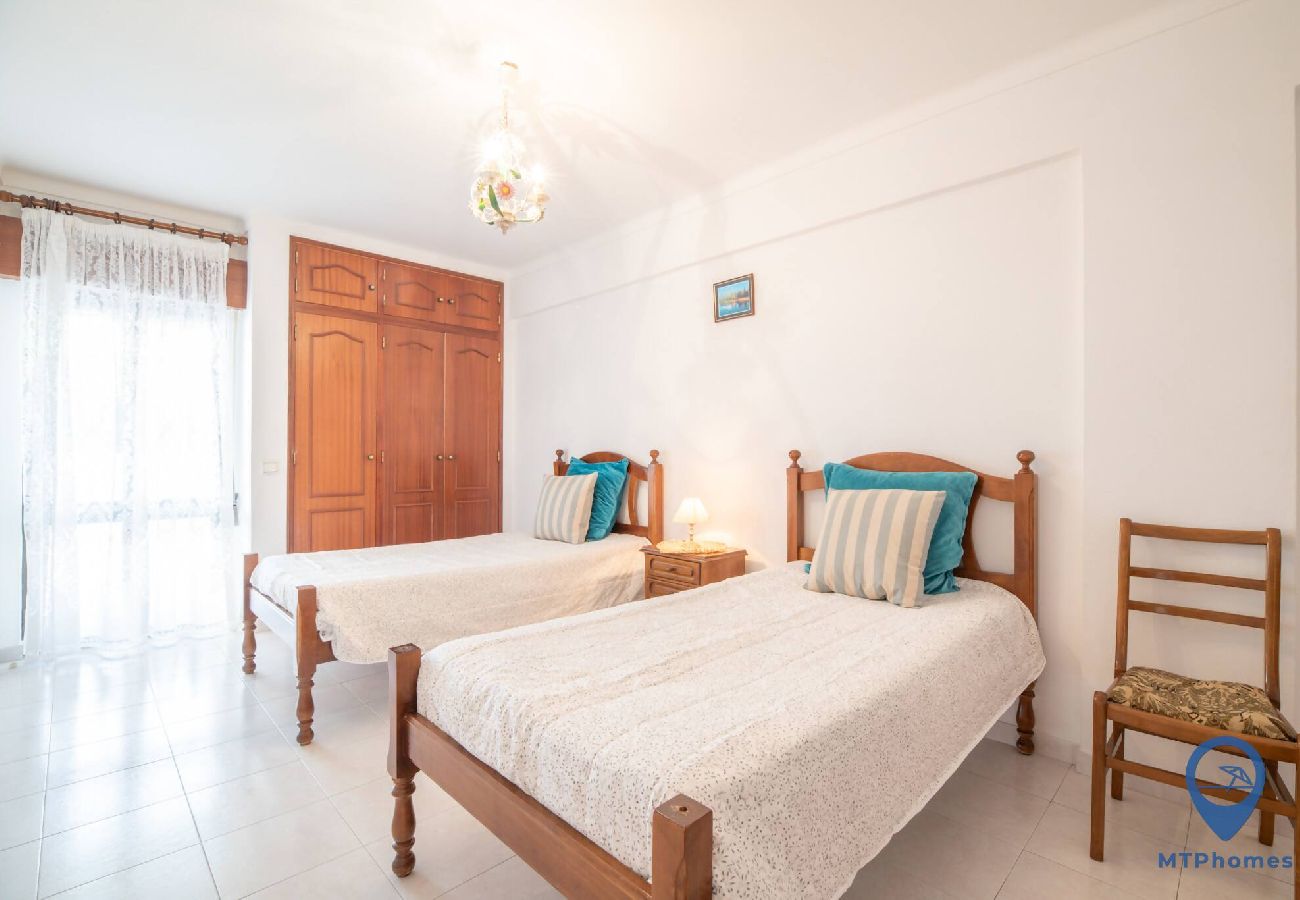 Ferienwohnung in Armação de Pêra - Bananeira