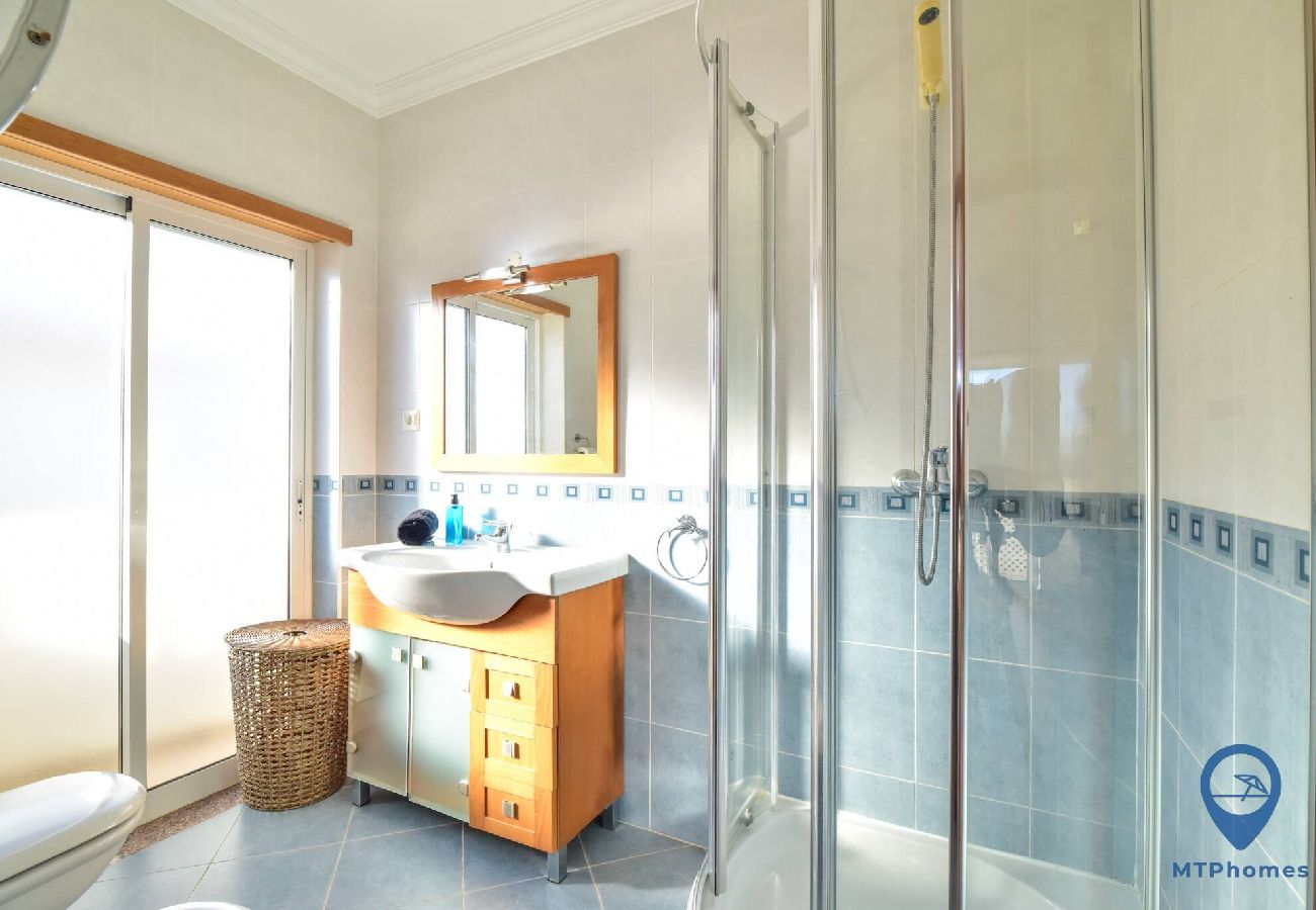 Villa in Albufeira - Alfarrobeira