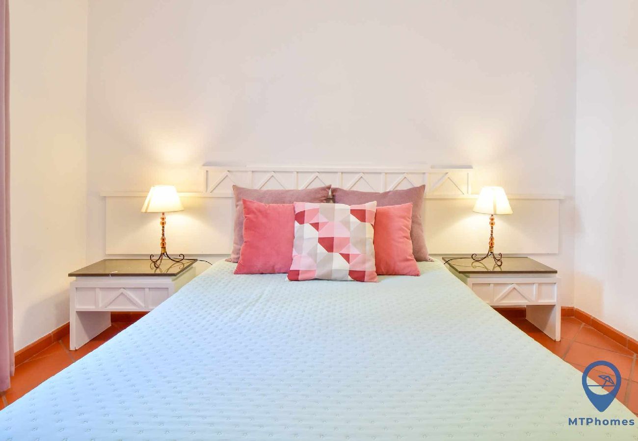 Ferienwohnung in Olhos D´Água - Balaia Golf