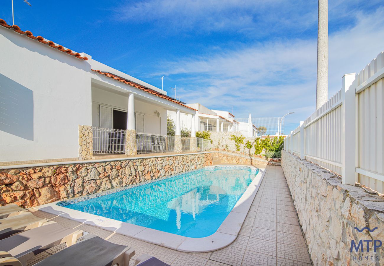 Villa in Albufeira - San Remo