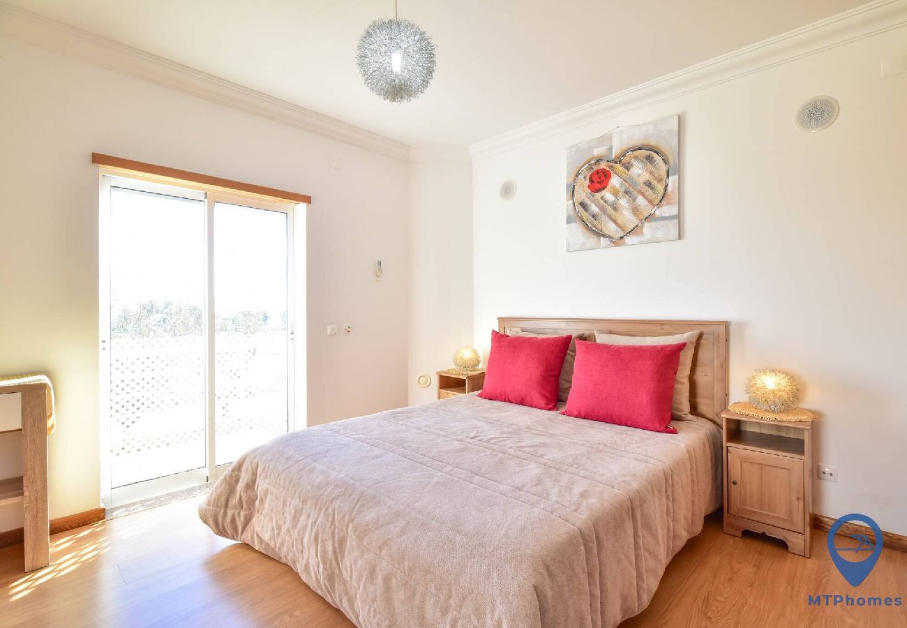 Villa in Albufeira - Alfarrobeira