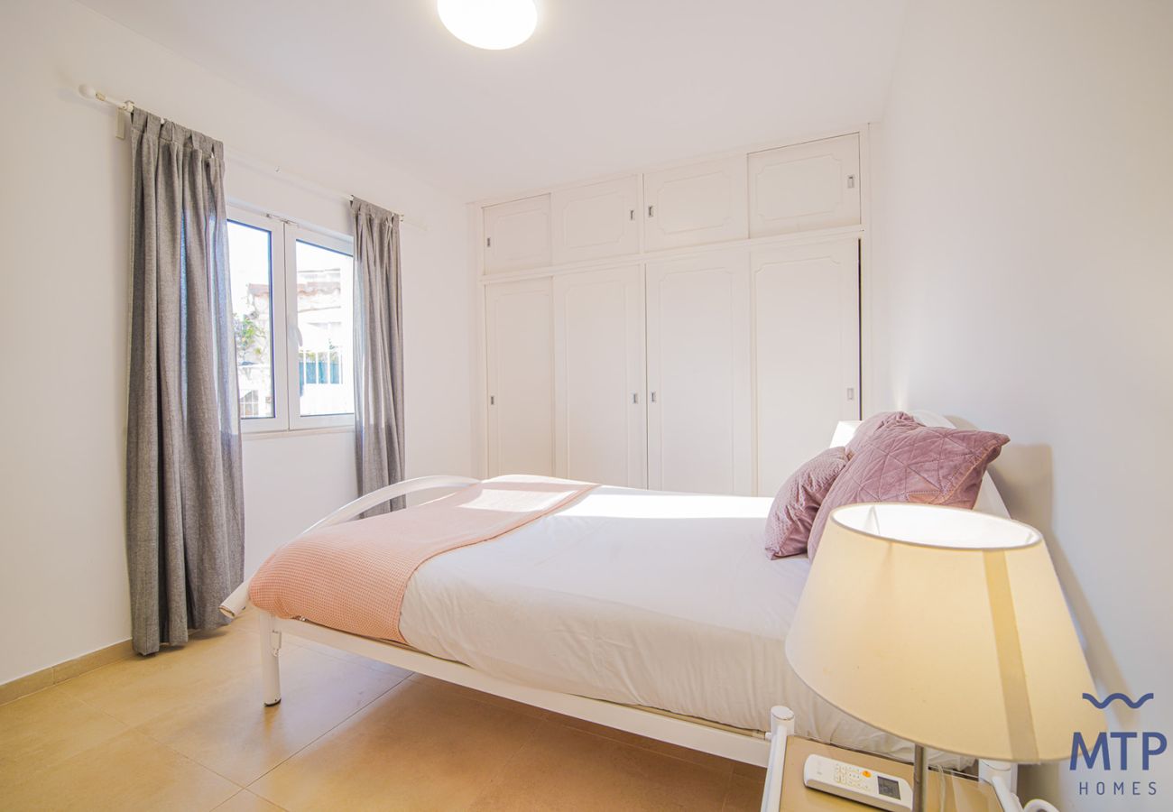 Villa in Albufeira - San Remo