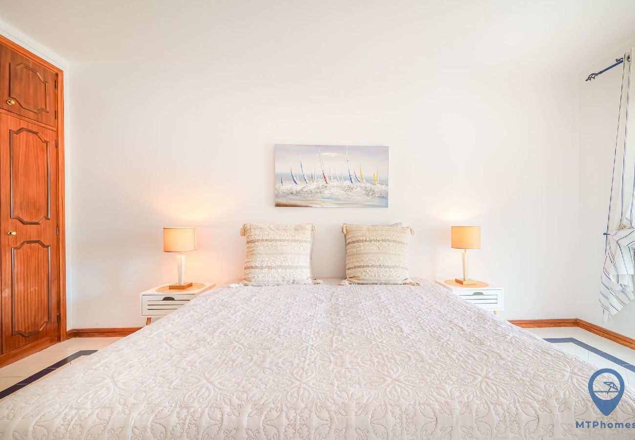 Appartement in Guia - Salgados