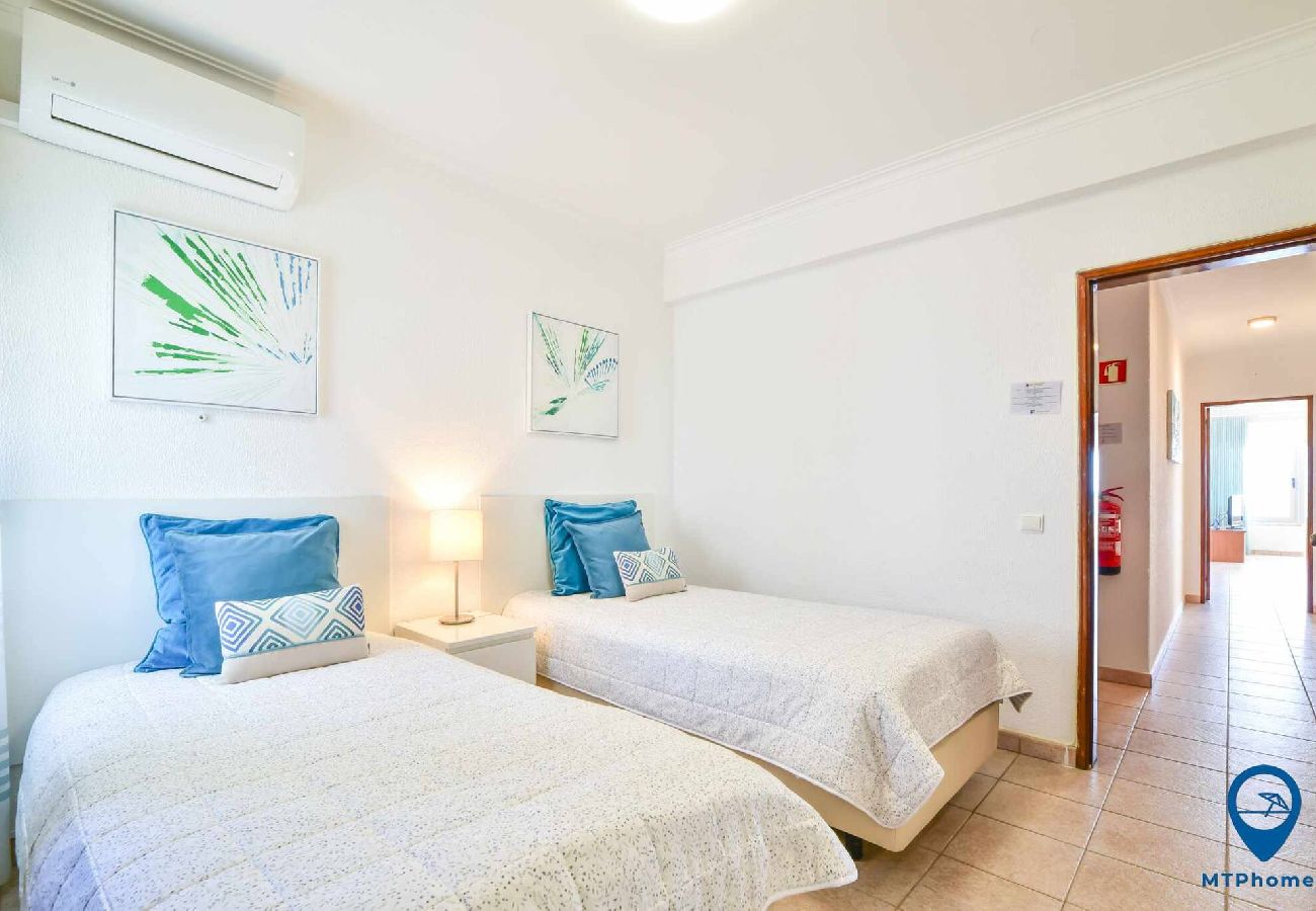 Appartement in Quarteira - Quarteira