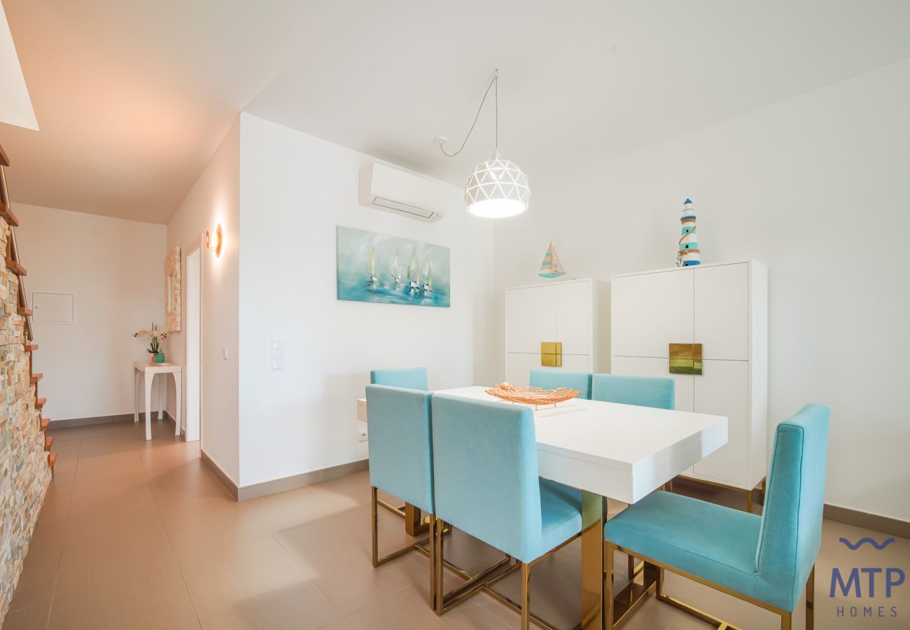 Huis in Albufeira - Vila Cascata