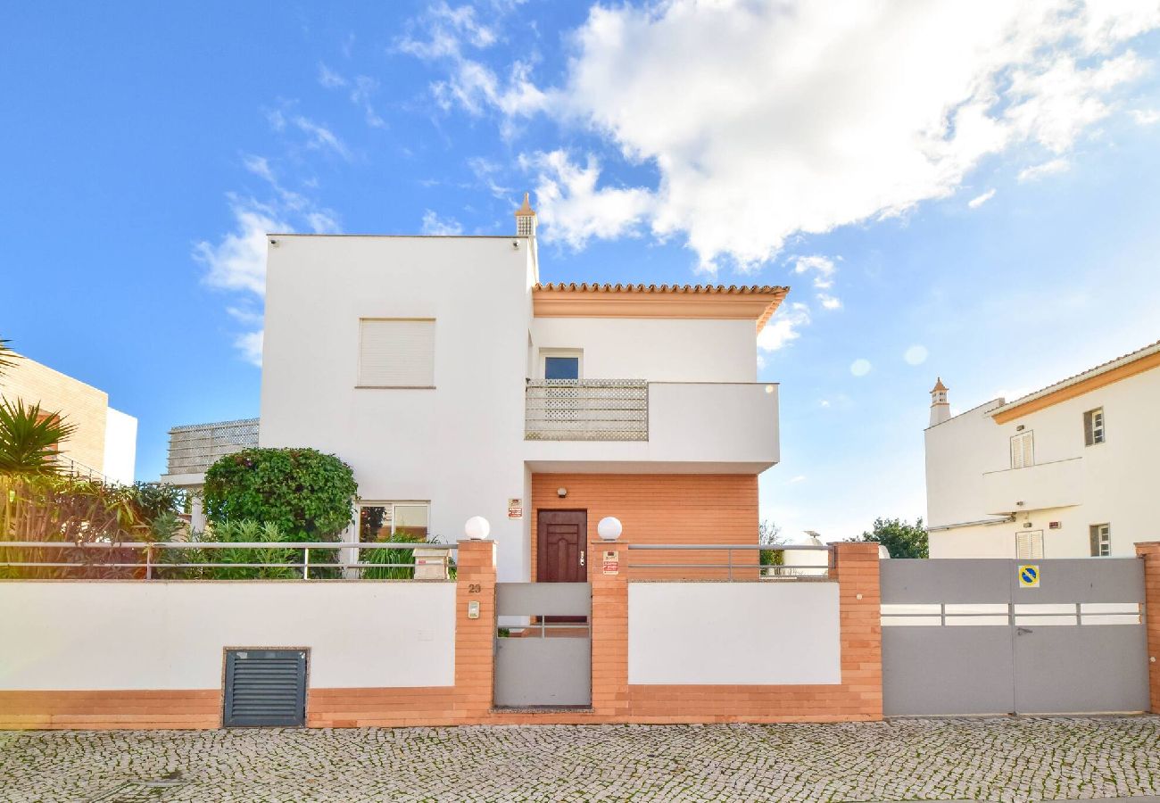 Villa in Albufeira - Alfarrobeira