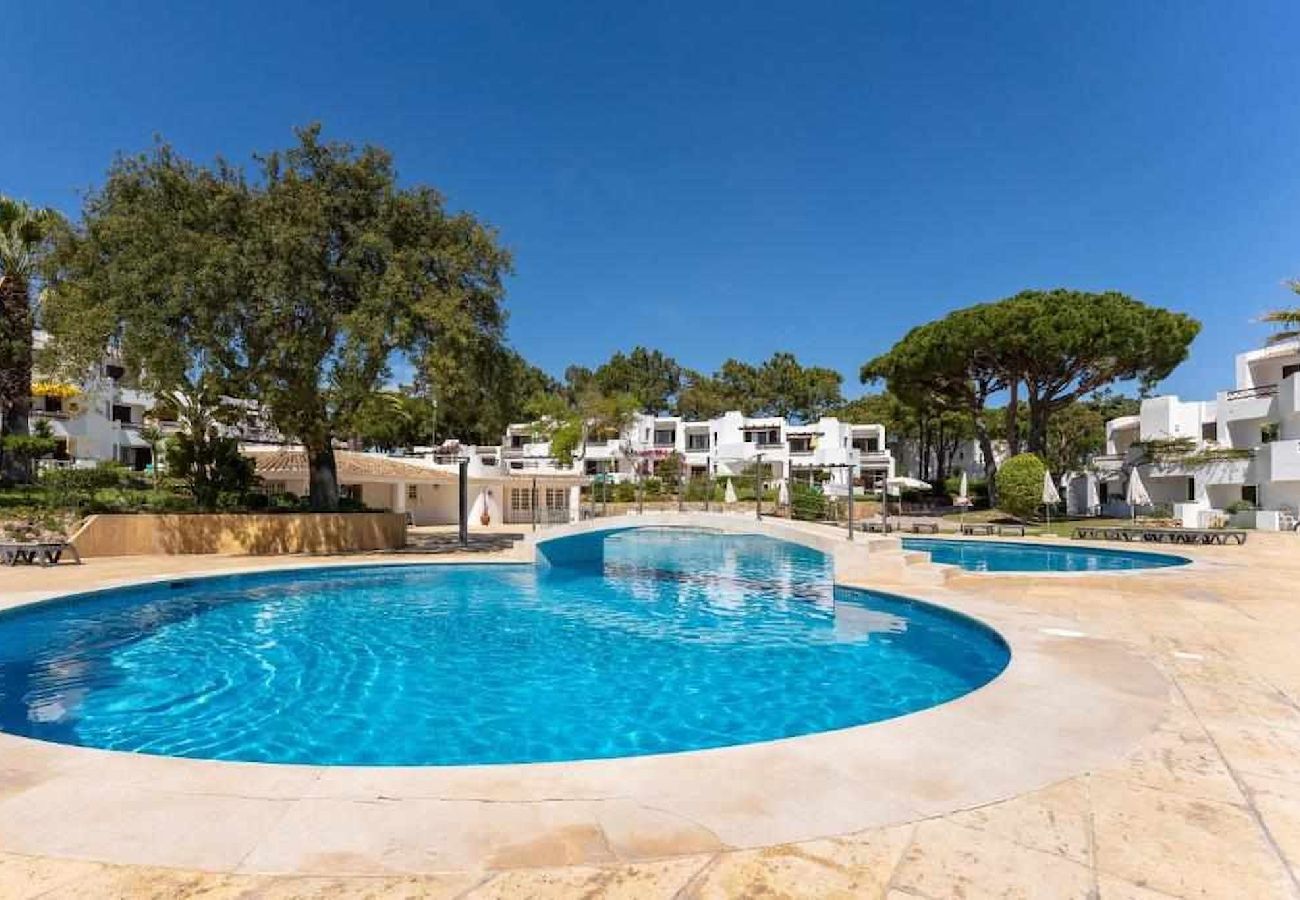 Apartment in Olhos D´Água - Balaia Golf