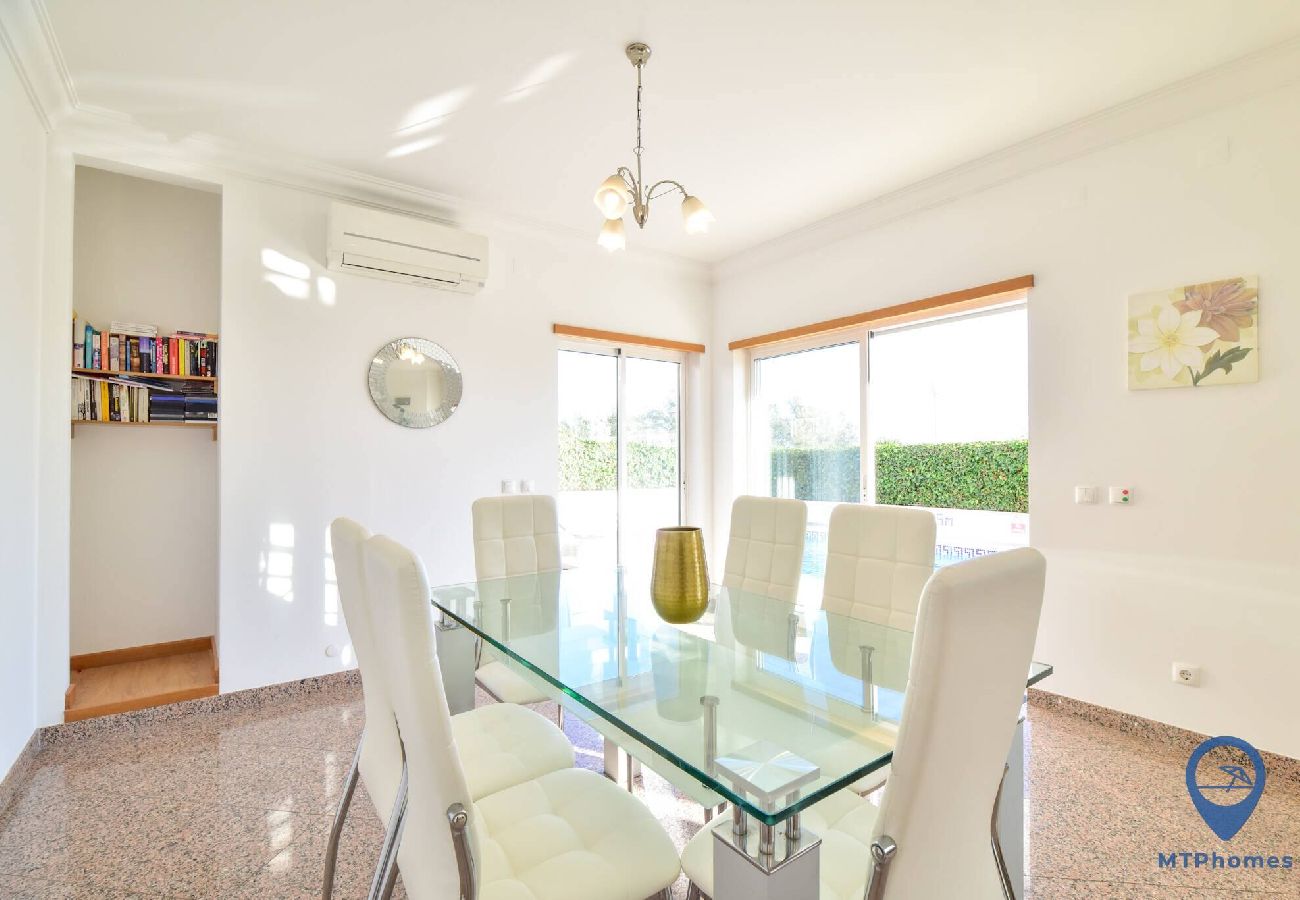 Villa en Albufeira - Alfarrobeira