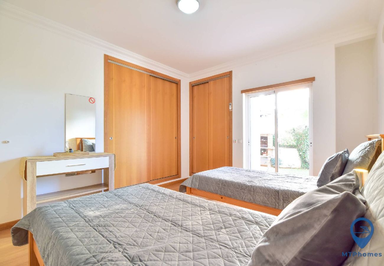 Villa en Albufeira - Alfarrobeira