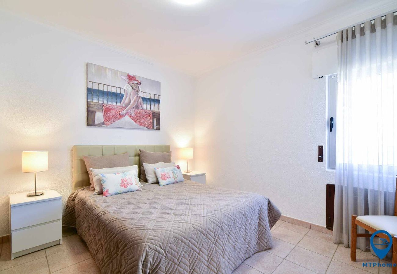 Apartamento en Quarteira - Quarteira