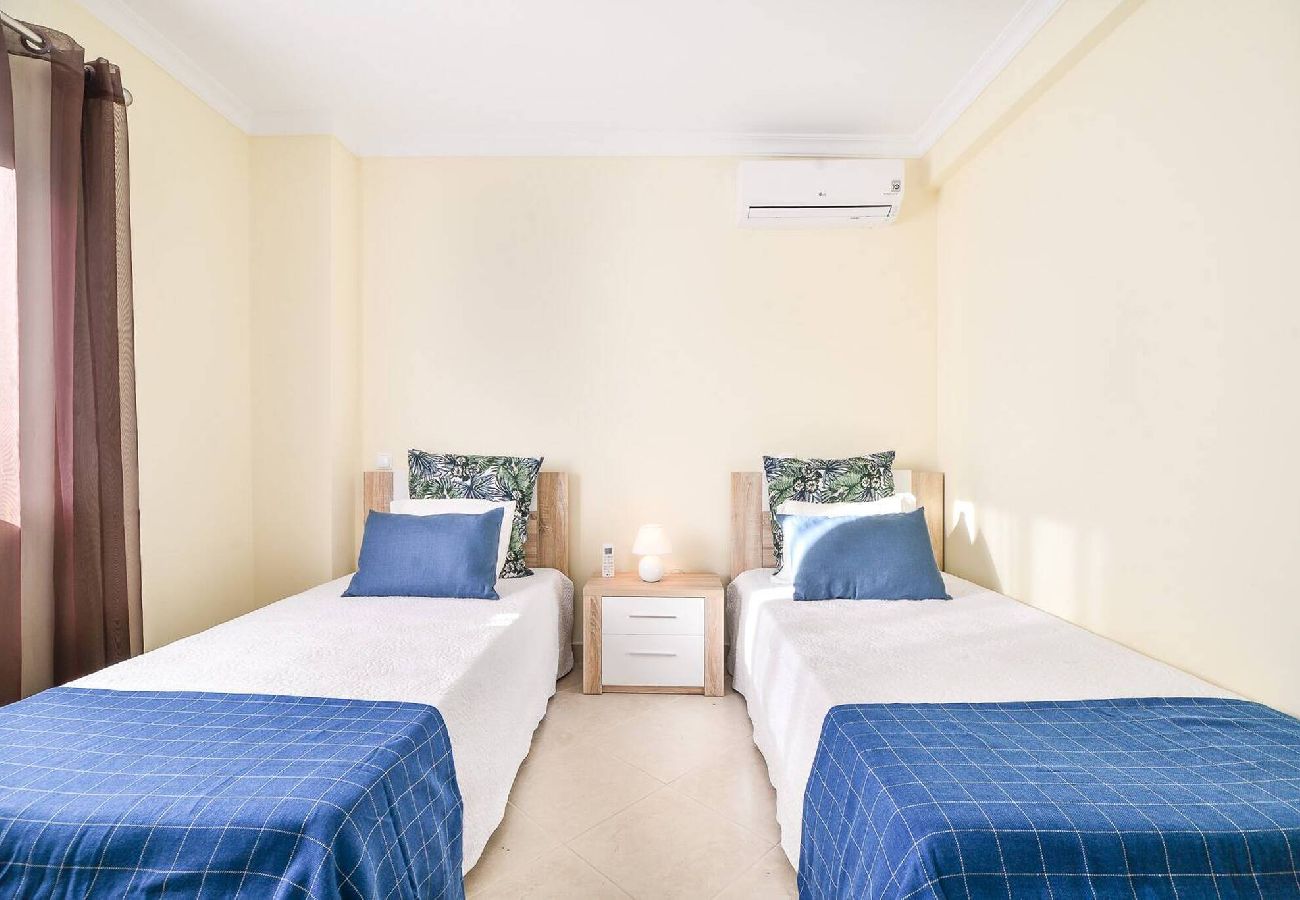 Villa à Alcantarilha - Alcantarilha