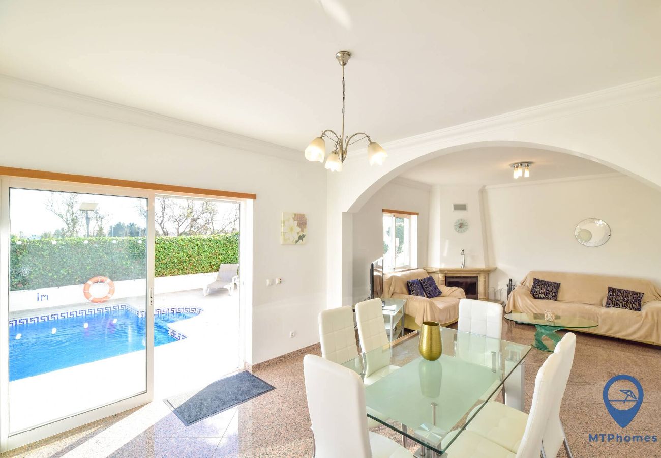 Villa à Albufeira - Alfarrobeira