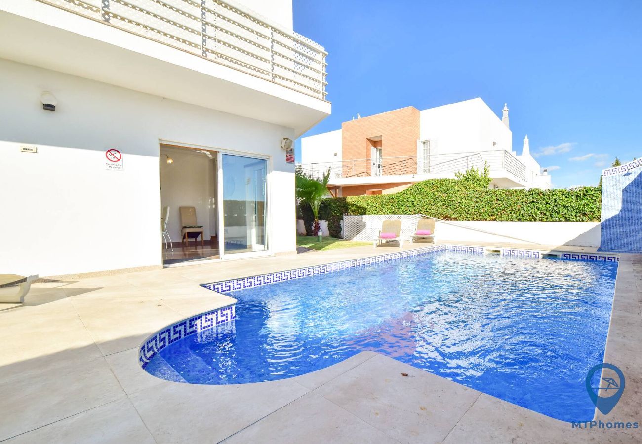 Villa à Albufeira - Alfarrobeira